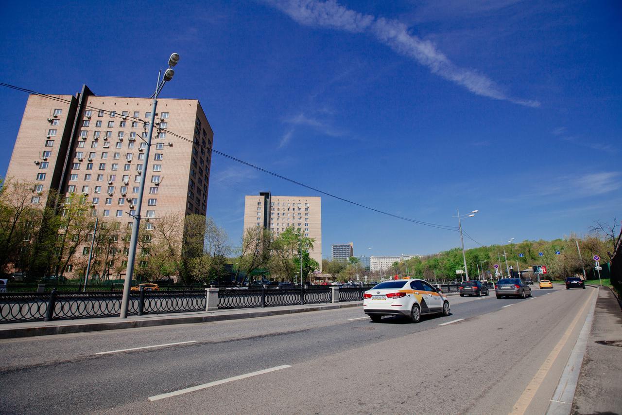 Buran Capsule Hotel Moskau Exterior foto